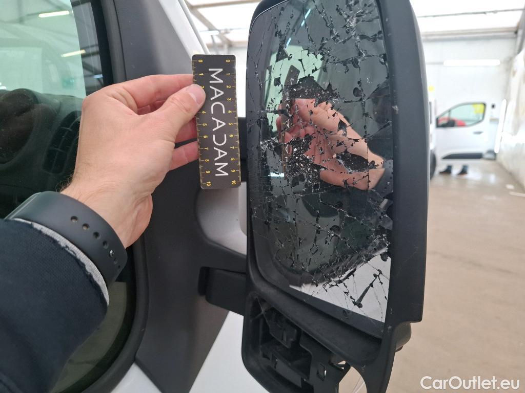  Renault  Master  III Fourgon L2H2 3 5 Grand Confort dCi 130CV BVM6 E6 #98
