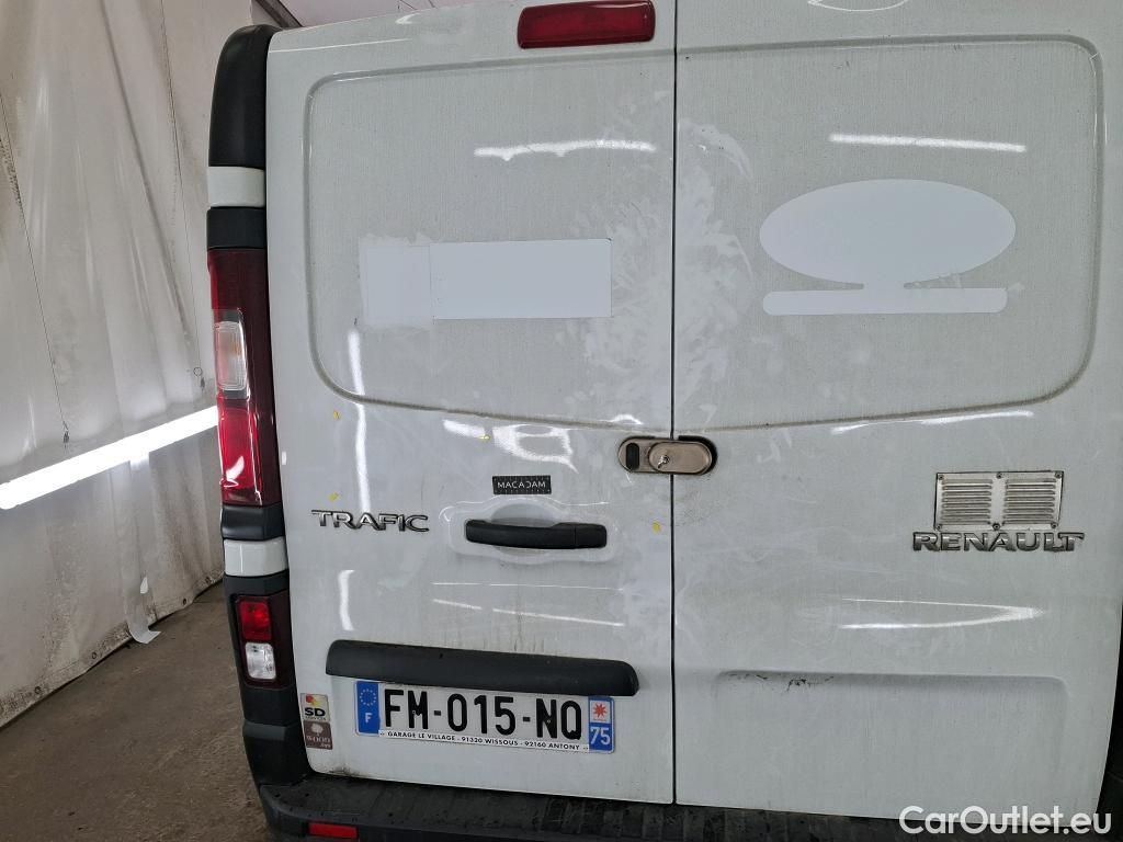  Renault  Trafic RENAULT  / 2019 / 4P / Fourgon tole FG GCF L1H1 1000 dCi 120 #30