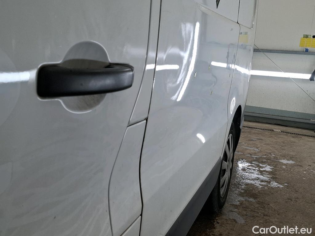  Renault  Trafic RENAULT  / 2019 / 4P / Fourgon tole FG GCF L1H1 1000 dCi 120 #12