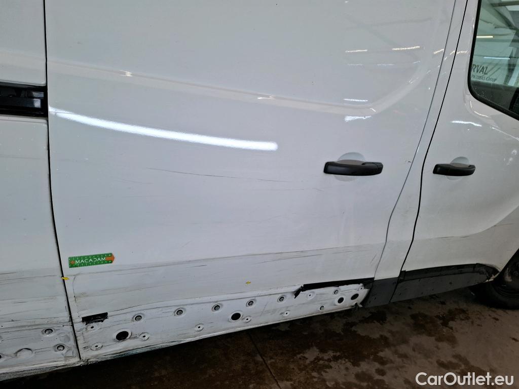  Renault  Trafic RENAULT  / 2021 / 4P / Fourgon tôlé FG GCF L2H1 3T Blue dCi 130 #25