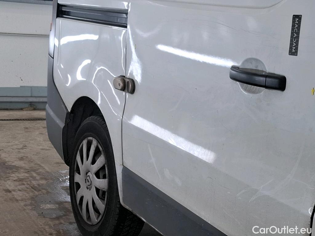  Renault  Trafic RENAULT  / 2019 / 4P / Fourgon tole FG GCF L1H1 1000 dCi 120 #27