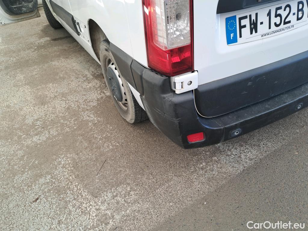  Renault  Master  III Fourgon L2H2 3 5 Grand Confort dCi 135CV BVM6 E6dT #67