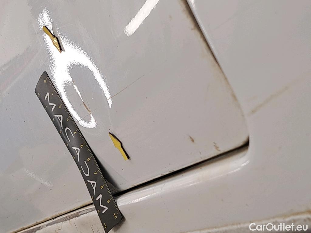 Renault  Master  III Fourgon L2H2 3 5 Grand Confort dCi 135CV BVM6 E6dT #36