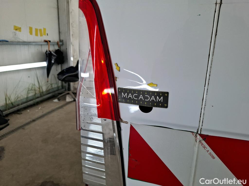  Renault  Master  III Fourgon L2H2 3 5 Grand Confort dCi 130CV BVM6 E6 #44