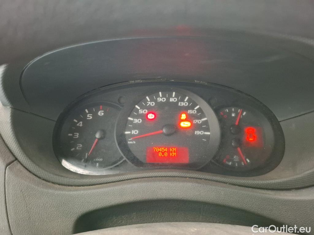  Renault  Master  III Fourgon L2H2 3 5 Grand Confort dCi 130CV BVM6 E6 #143