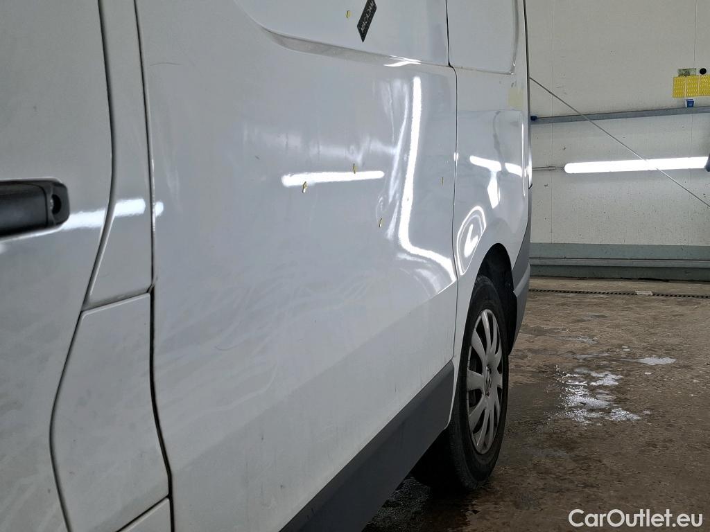  Renault  Trafic RENAULT  / 2019 / 4P / Fourgon tole FG GCF L1H1 1000 dCi 120 #8