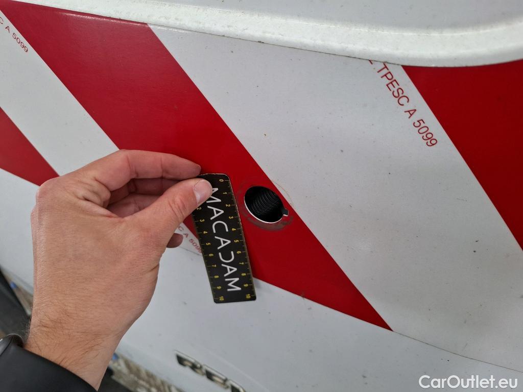  Renault  Master  III Fourgon L2H2 3 5 Grand Confort dCi 130CV BVM6 E6 #86