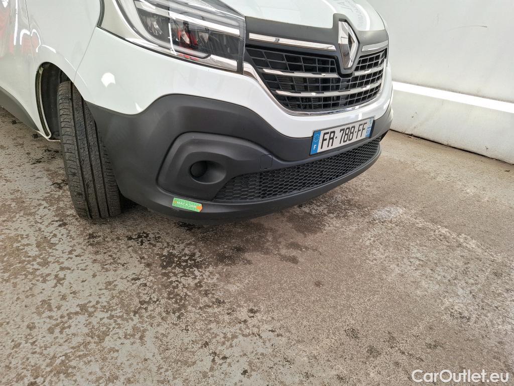  Renault  Trafic RENAULT  / 2019 / 4P / Combi Zen L1 dCi 120 S&S - 8 pl / RAMPE TPMR #10