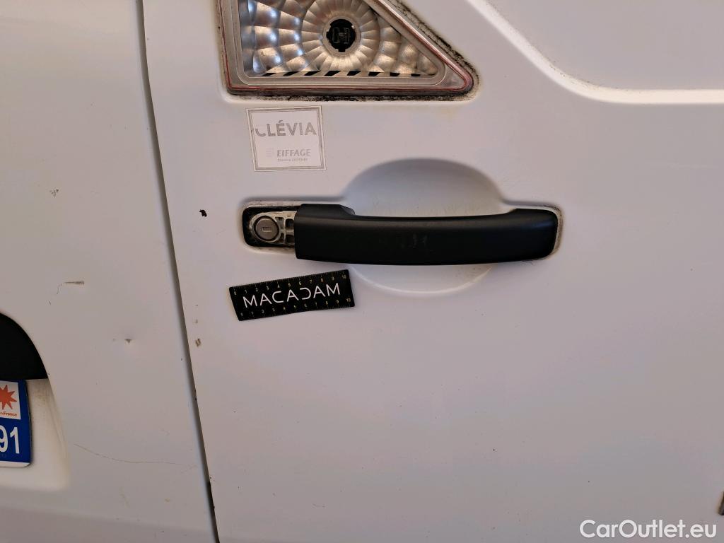  Renault  Master  III Fourgon L2H2 3 5 Grand Confort dCi 135CV BVM6 E6dT #101