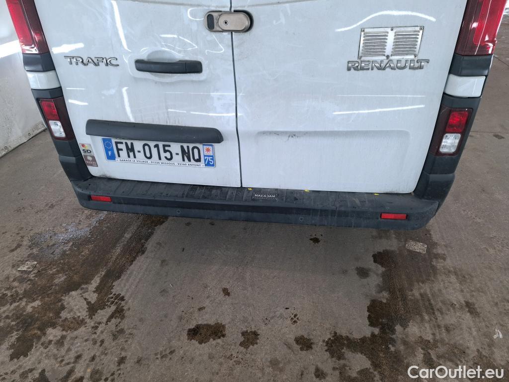  Renault  Trafic RENAULT  / 2019 / 4P / Fourgon tole FG GCF L1H1 1000 dCi 120 #16