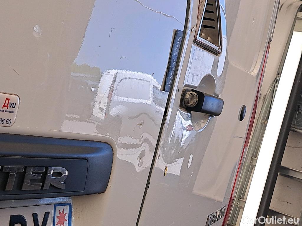  Renault  Master  III Fourgon L2H2 3 5 Grand Confort dCi 135CV BVM6 E6dT #25