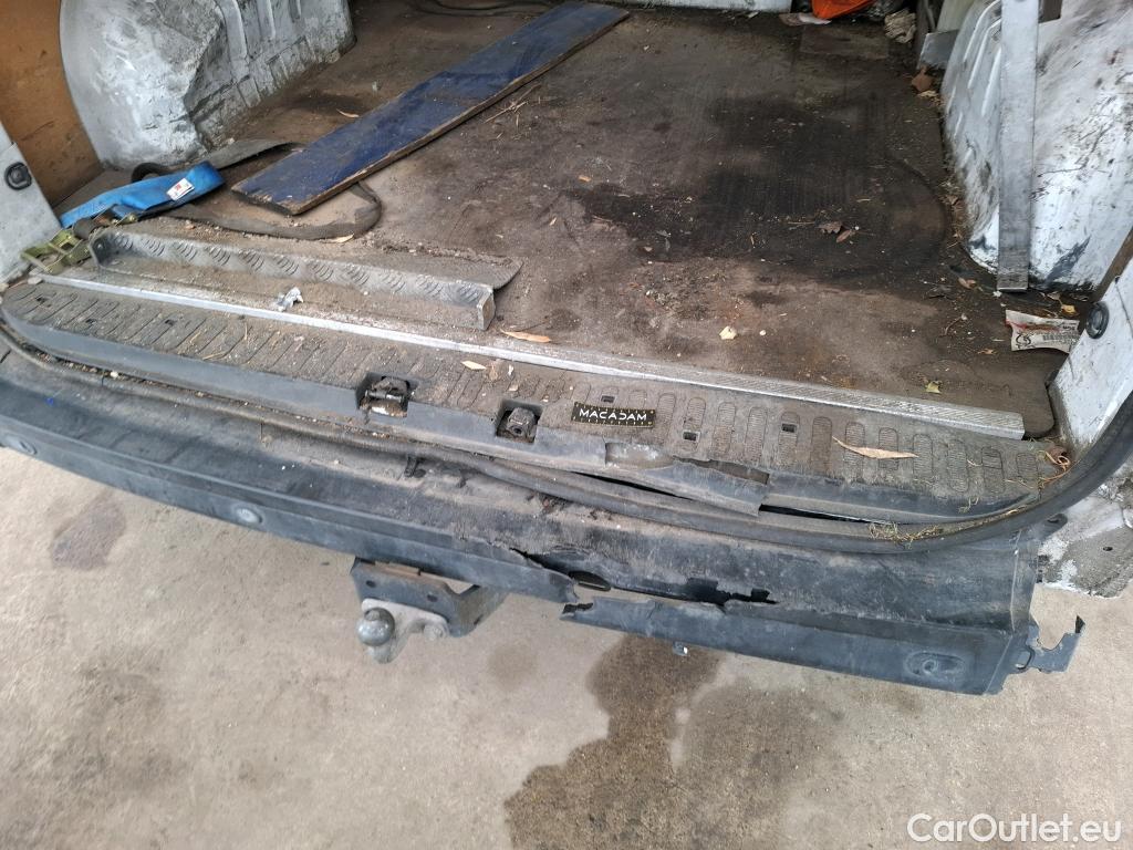  Renault  Master  III Fourgon L2H2 3 5 Grand Confort dCi 130CV BVM6 E6 #109