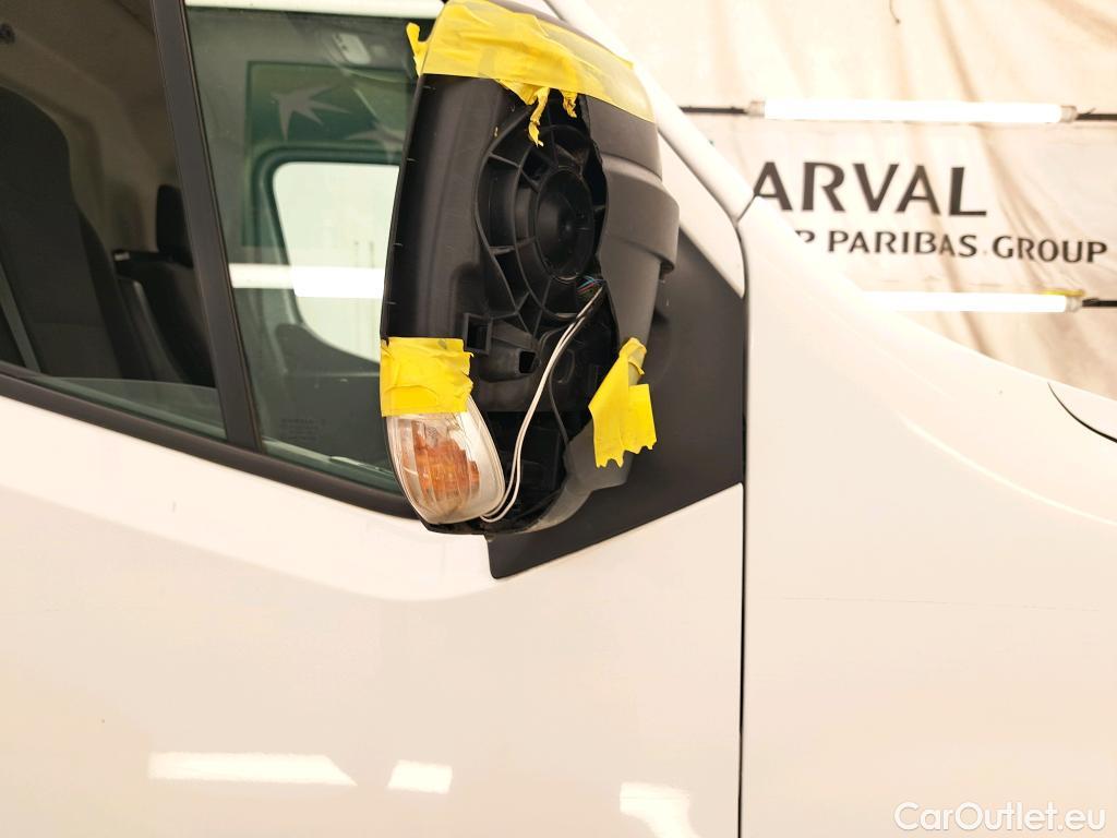  Renault  Master  III Fourgon L2H2 3 5 Grand Confort dCi 135CV BVM6 E6dT #83