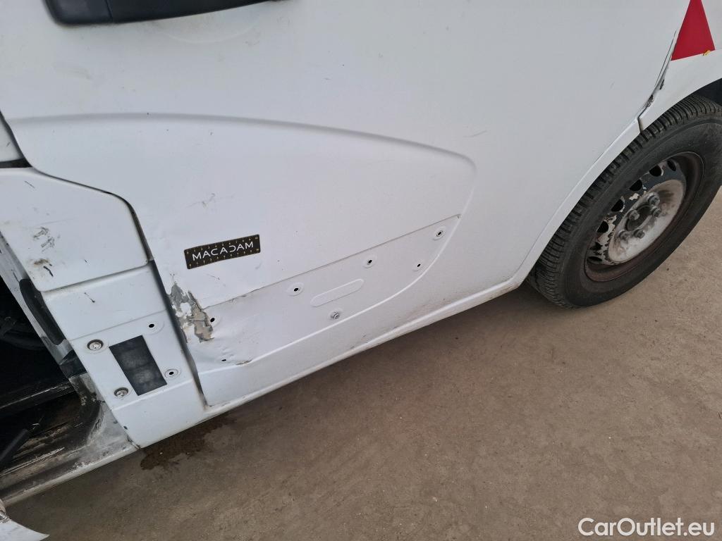  Renault  Master  III Fourgon L2H2 3 5 Grand Confort dCi 130CV BVM6 E6 #67