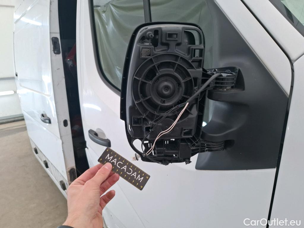  Renault  Master  III Fourgon L2H2 3 5 Grand Confort dCi 130CV BVM6 E6 #37