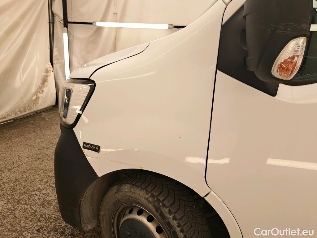  Renault  Master  III Fourgon L2H2 3 5 Grand Confort dCi 135CV BVM6 E6dT #18