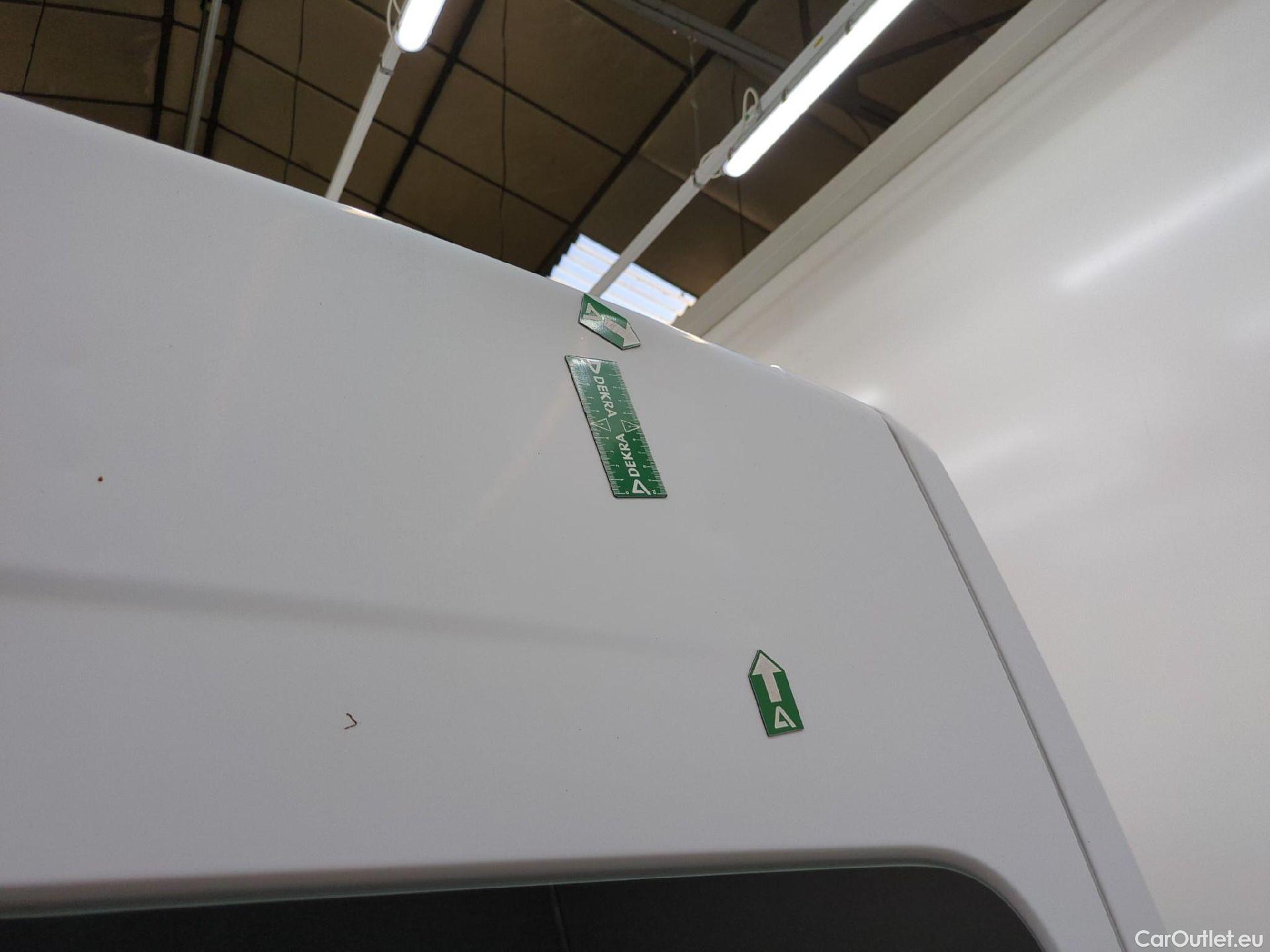  Renault  Master  III Fourgon L2H2 3 5 Grand Confort dCi 130CV BVM6 E6 #27