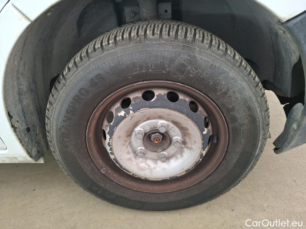  Renault  Master  III Fourgon L2H2 3 5 Grand Confort dCi 130CV BVM6 E6 #121