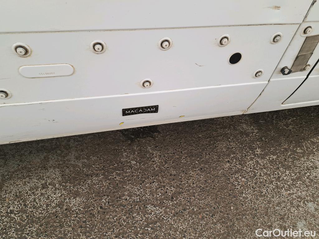  Renault  Master  III Fourgon L2H2 3 5 Grand Confort dCi 135CV BVM6 E6dT #17