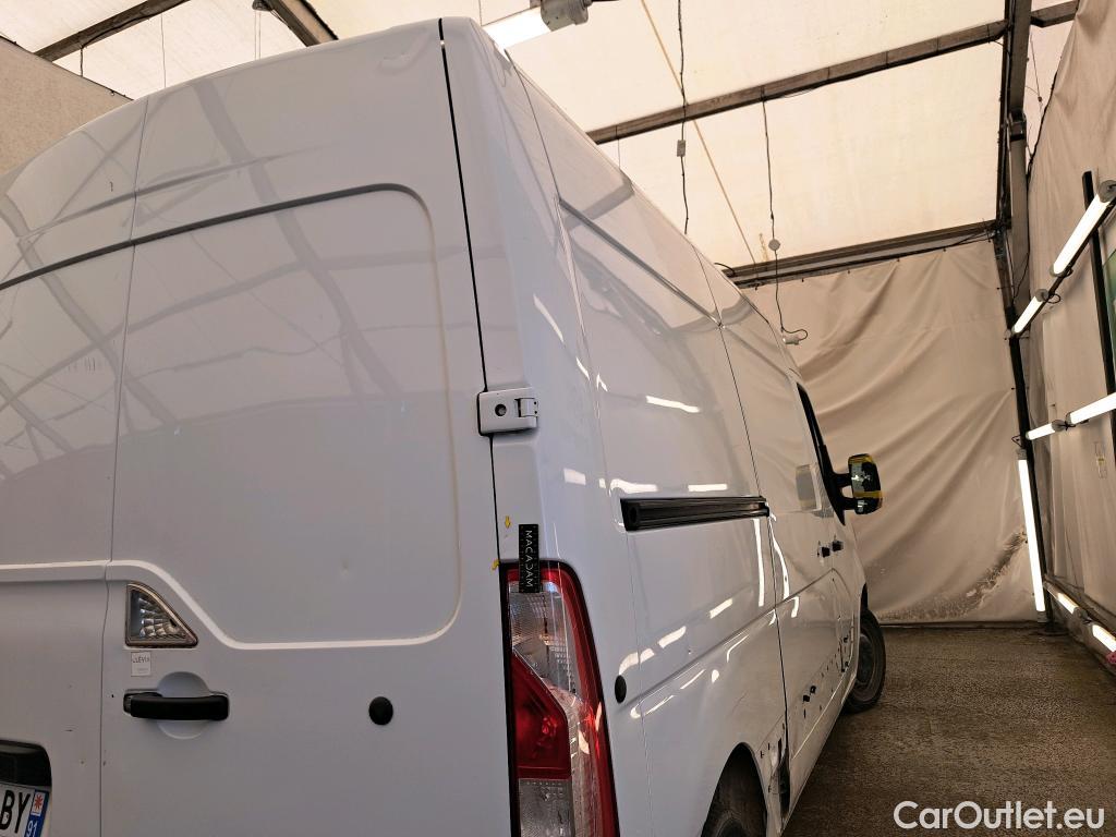  Renault  Master  III Fourgon L2H2 3 5 Grand Confort dCi 135CV BVM6 E6dT #90