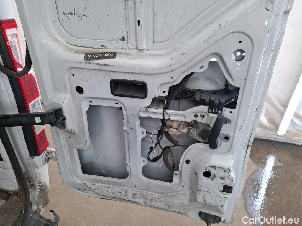  Renault  Master  III Fourgon L2H2 3 5 Grand Confort dCi 130CV BVM6 E6 #105