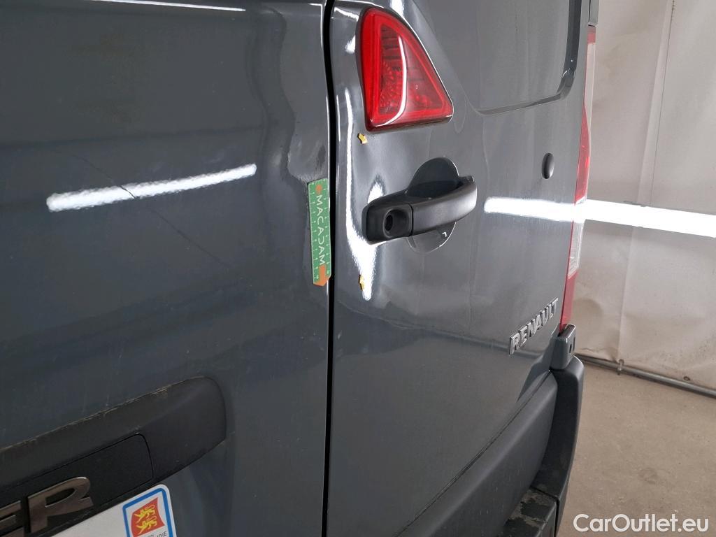  Renault  Master  III Fourgon L2H2 3 3 Grand Confort dCi 135CV BVM6 E6d #16