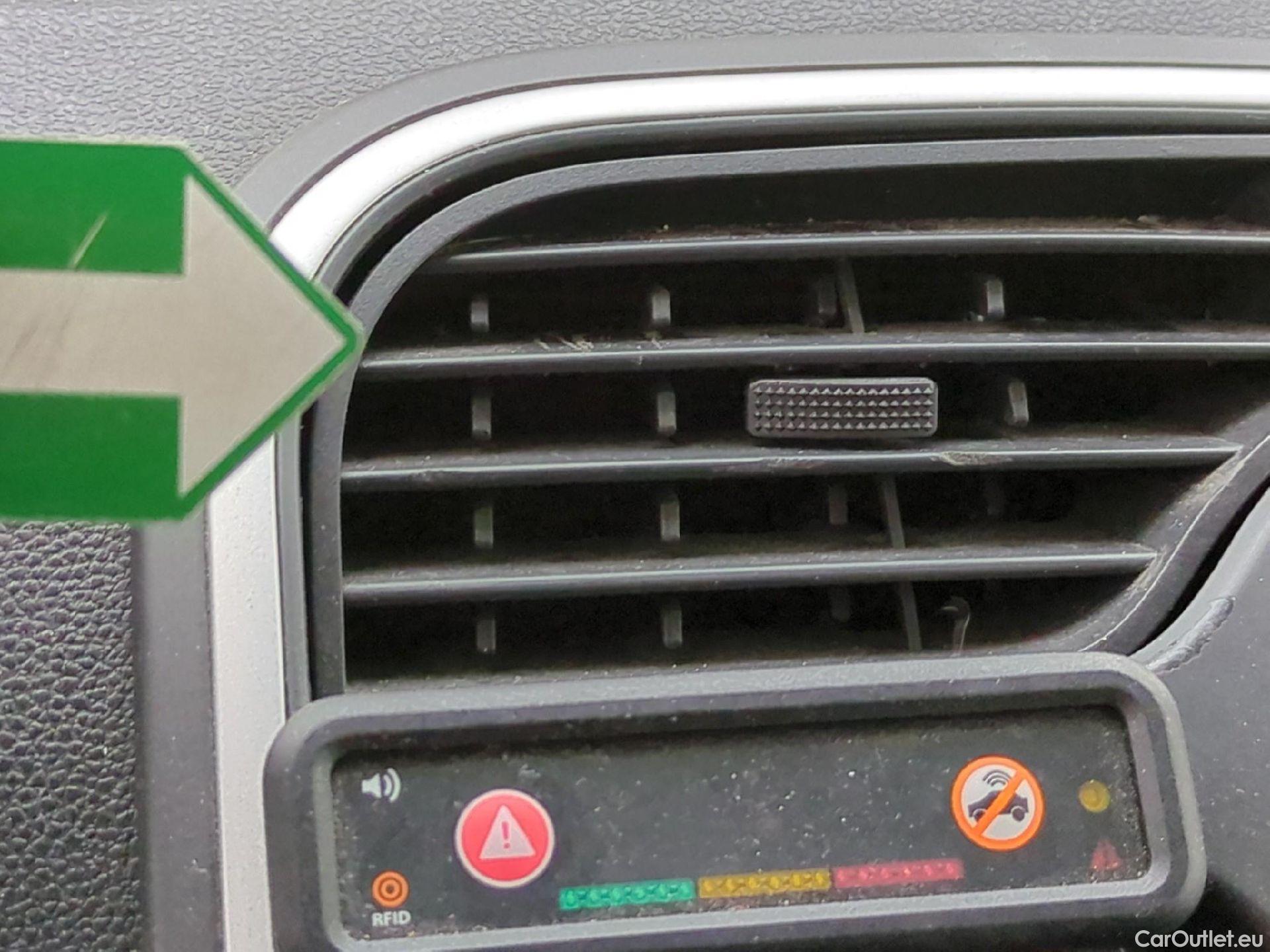  Renault  Kangoo  II Express Maxi Extra (Série Spéciale) 1.5 dCi 95CV BVM6 E6dT #1