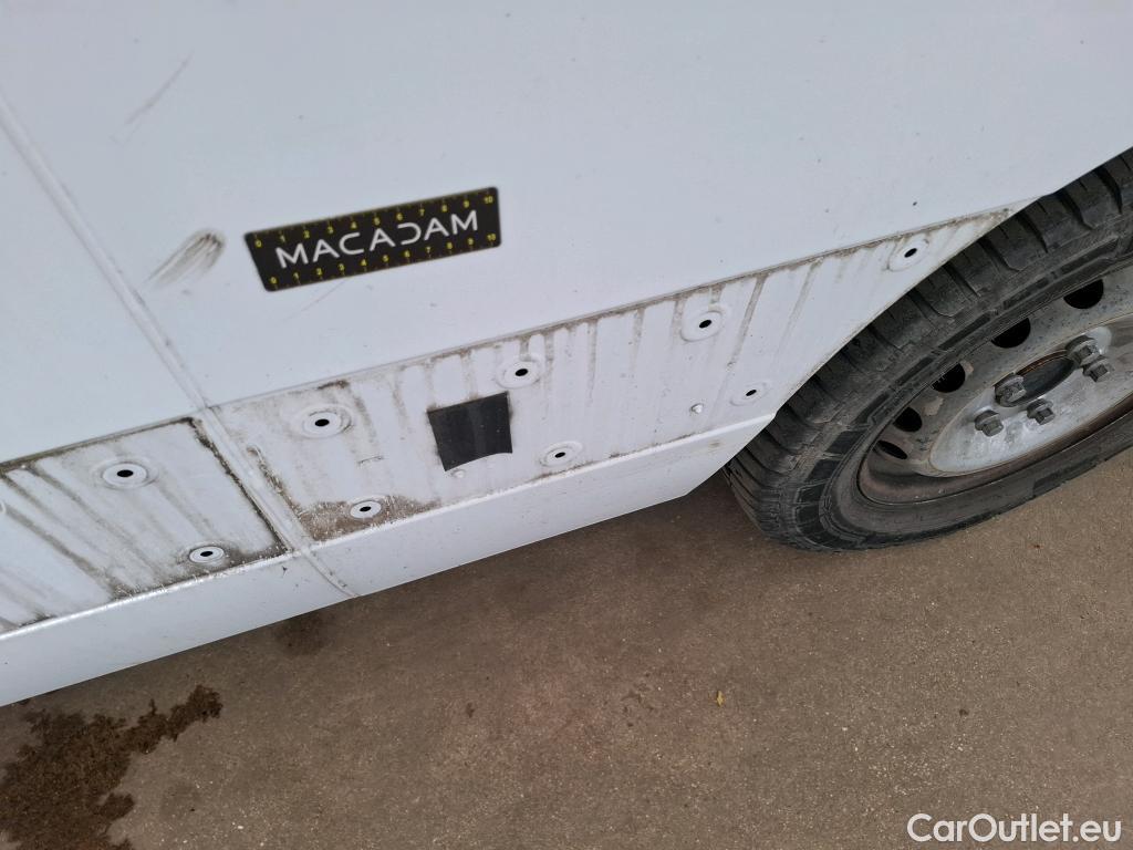  Renault  Master  III Fourgon L2H2 3 5 Grand Confort dCi 130CV BVM6 E6 #72