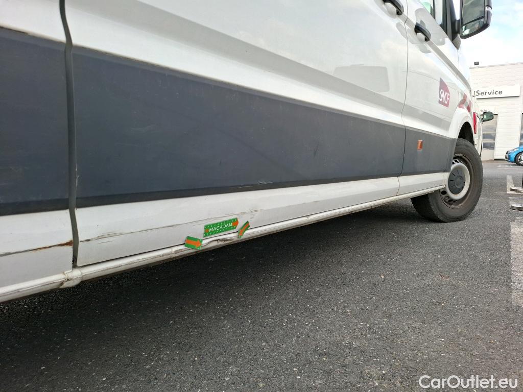  Volkswagen  Crafter  Fourgon Fourgon 35 lang mit Hochdach FWD 2.0 140CV BVM6 #23