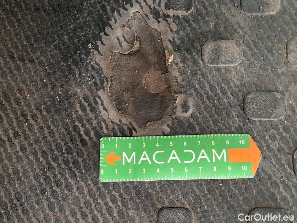  Renault  Trafic RENAULT  VU 4p Fourgon FG GCFL1H1 1000 dCi95 Stop&Start E6 #57