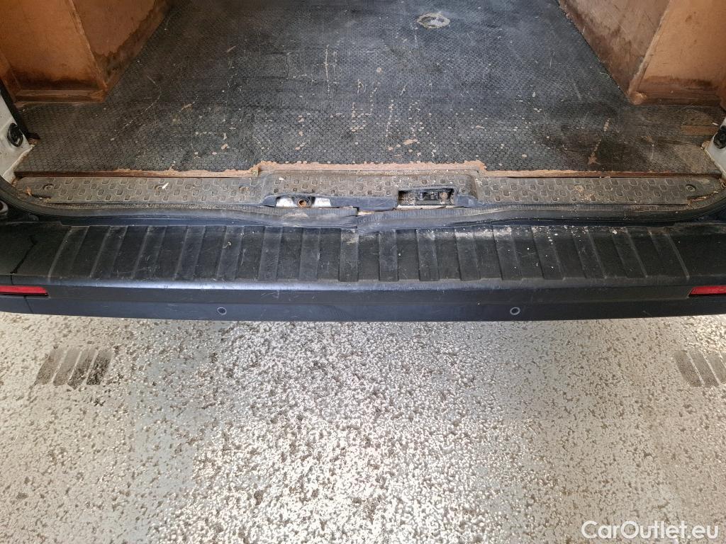  Renault  Trafic RENAULT  VU 4p Fourgon FG GCF L2H1 1300 dCi 120 #35