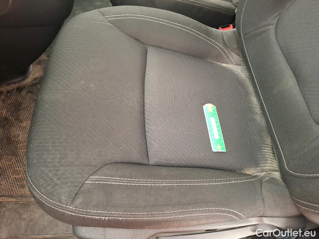  Renault  Trafic  III Fourgon L2H1 3T Grand Confort 2.0 dCi 130CV BVM6 E6d #20