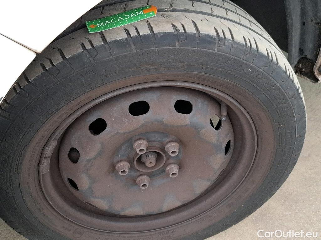  Renault  Trafic RENAULT  VU 4p Fourgon FG GCFL1H1 1000 dCi95 Stop&Start E6 #72