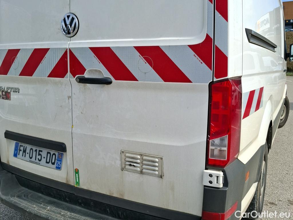  Volkswagen  Crafter  Fourgon Fourgon 35 mittlerer Radstand mit Hochdach FWD 2.0 140CV BVM6 #7