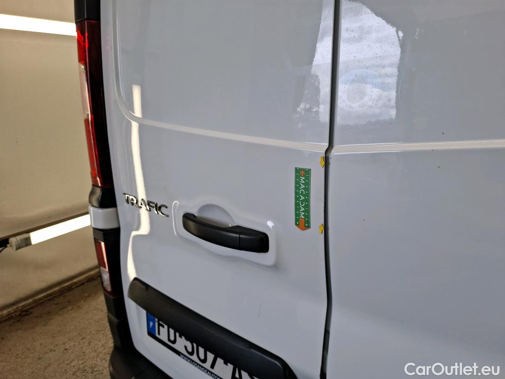  Renault  Trafic RENAULT  VU 4p Fourgon FG GCF L2H1 1300 dCi 120 #18