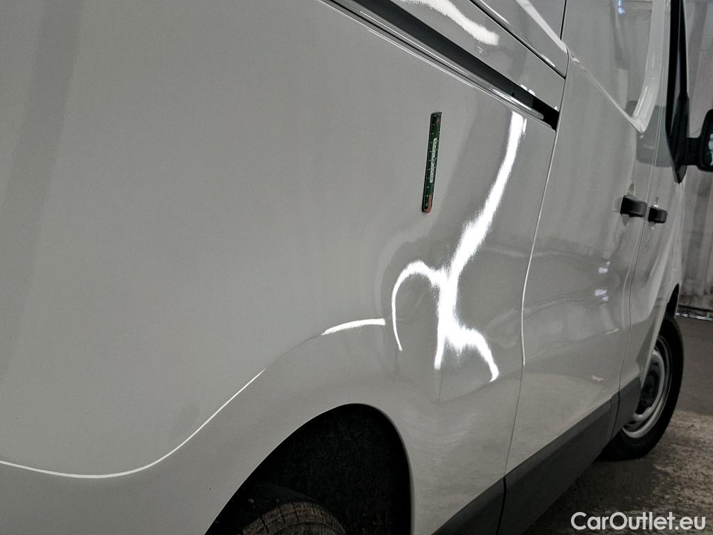  Renault  Trafic  III Fourgon L2H1 3T Grand Confort 2.0 dCi 130CV BVM6 E6d #9