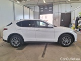  Alfa Romeo   STELVIO ALFA ROMEO / 2017 / 5P / SUV 2.2 TURBO DIESEL 160CV BUSINESS AT8 RWD #9