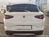 Alfa Romeo   STELVIO ALFA ROMEO / 2017 / 5P / SUV 2.2 TURBO DIESEL 160CV BUSINESS AT8 RWD #61
