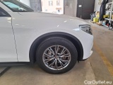  Alfa Romeo   STELVIO ALFA ROMEO / 2017 / 5P / SUV 2.2 TURBO DIESEL 160CV BUSINESS AT8 RWD #93
