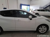  Nissan  Micra NISSAN  / 2016 / 5P / BERLINA IG¿T 100 ACENTA #32