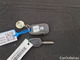  Peugeot  2008 PEUGEOT  / 2019 / 5P / CROSSOVER BLUEHDI 130 EAT8 ALLURE PACK S/S AUT. #79