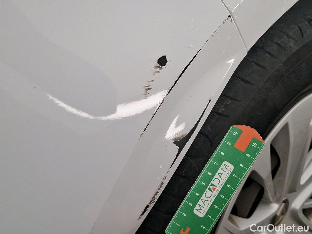 Renault  Megane  IV Berline 5pt. Société Air 1.5 dCi 90CV BVM6 E6 #7
