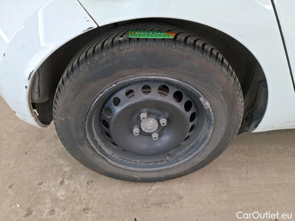  Renault  Clio  IV Air 0.9 TCe 75CV BVM5 E6 #74