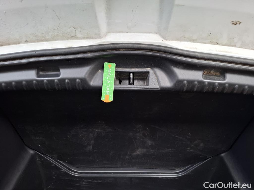  Renault  Megane  IV Berline 5 ptes. Business 1.5 dCi 115CV BVA7 E6d / TRANSFO VP/VF
 #24