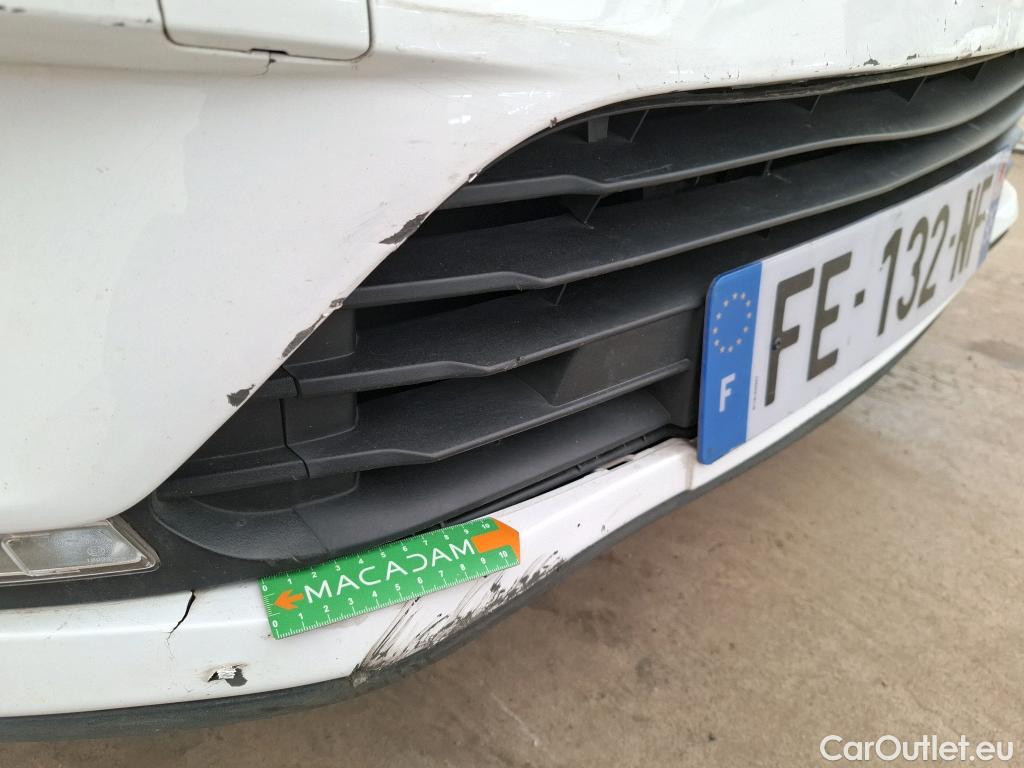  Renault  Clio  IV Air 0.9 TCe 75CV BVM5 E6 #63