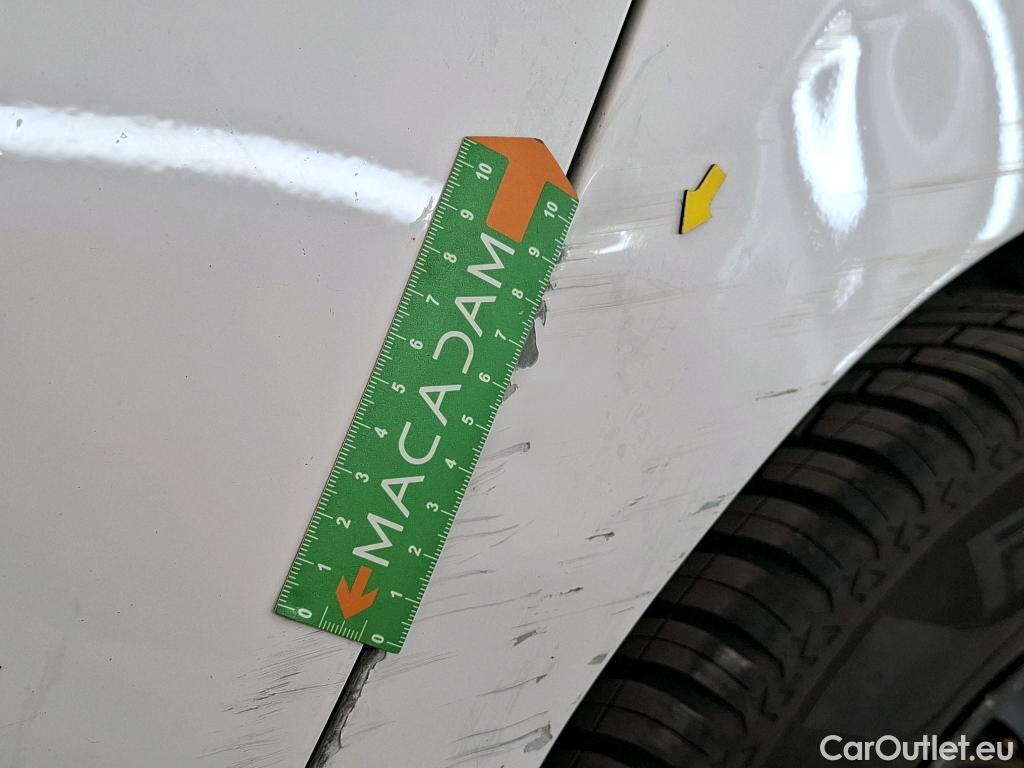  Renault  Clio  IV Air 0.9 TCe 75CV BVM5 E6 #19