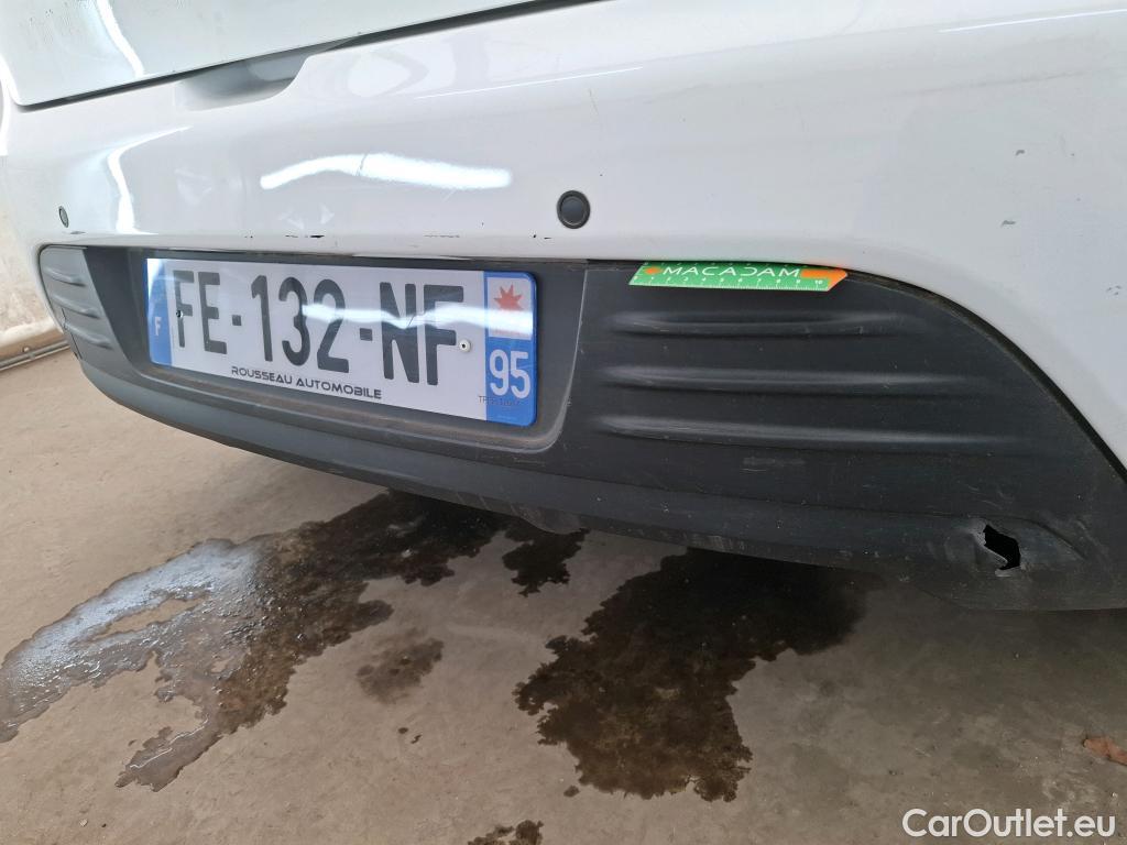 Renault  Clio  IV Air 0.9 TCe 75CV BVM5 E6 #59