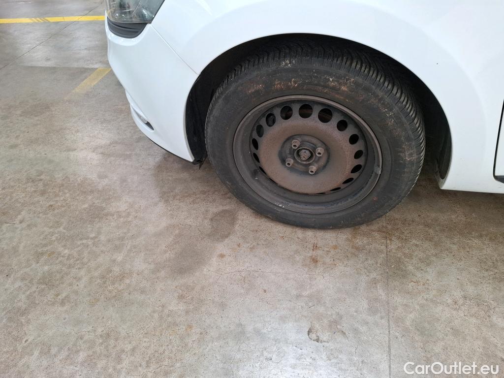  Renault  Clio  IV Air 1.5 dCi 75CV BVM5 E6 #22