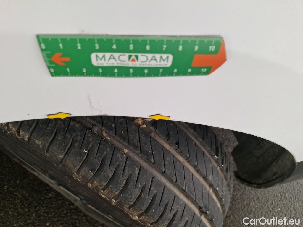  Citroen  Jumpy  Fourgon Club M 1.5 BlueHDi 100CV BVM6 E6d #32