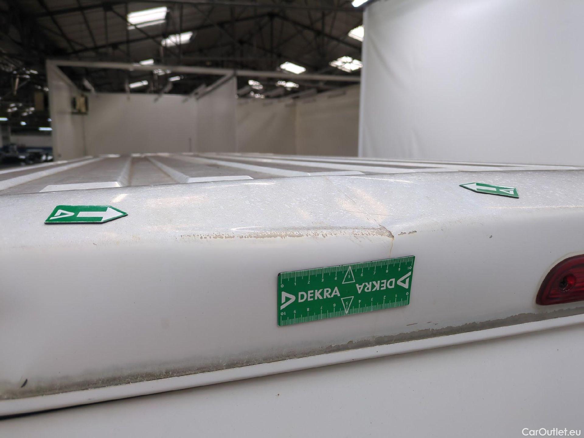  Peugeot  Boxer PEUGEOT  VU 4p Fourgon BLUEHDI 130 S&S PREMIUM PA 333 L2H2 #26